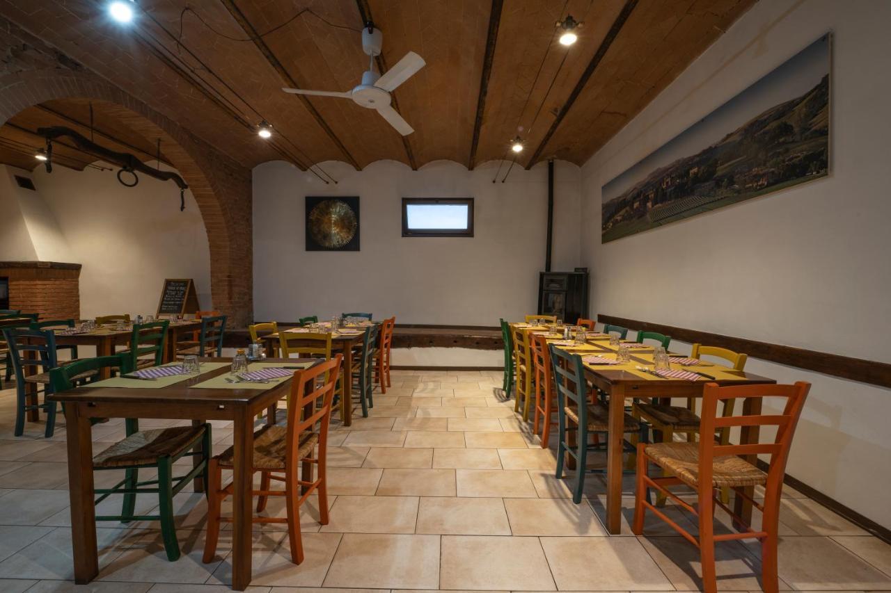 Affittacamere Podere Valserena Monteroni dʼArbia Exterior foto