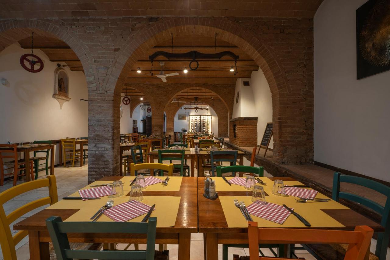 Affittacamere Podere Valserena Monteroni dʼArbia Exterior foto